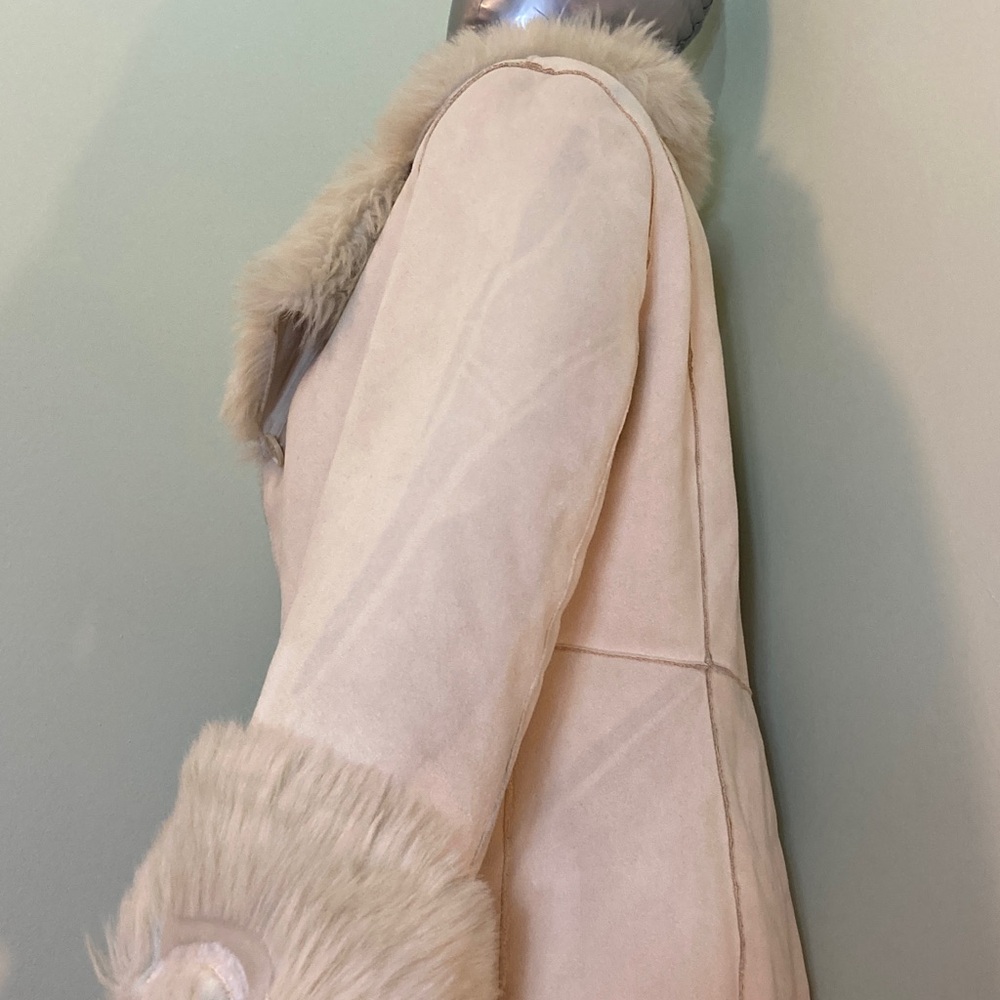 Novelti Cream Faux Fur Trim Coat - Picture 16 of 16